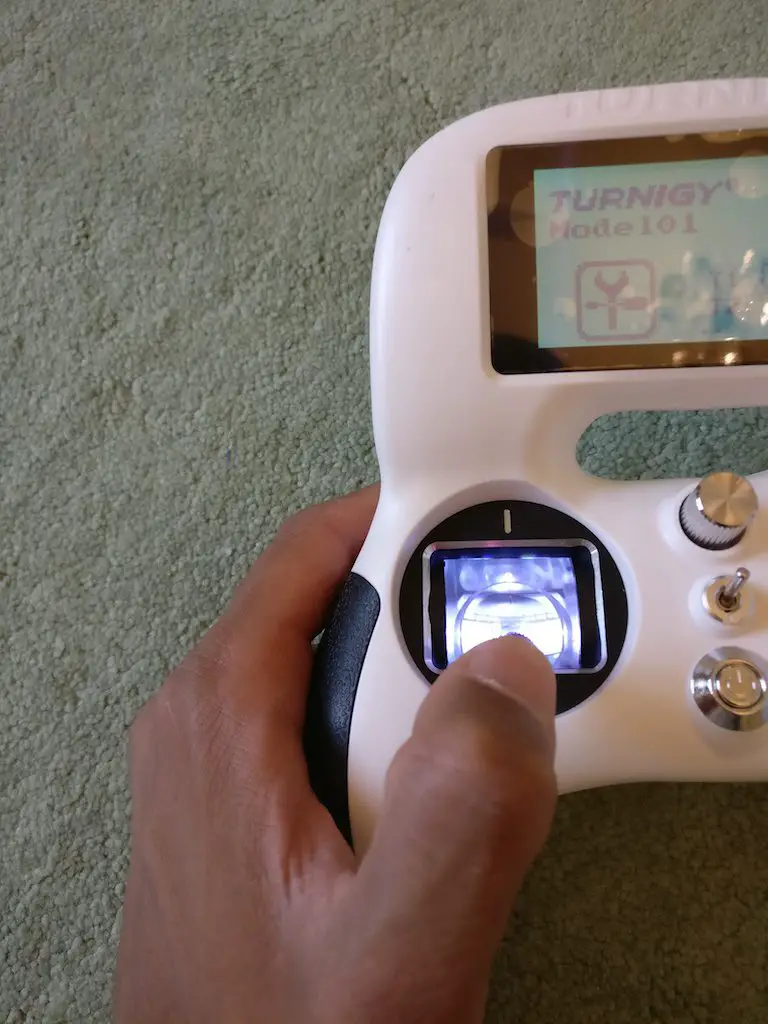 Turnigy Evolution Review - Cheap beginner transmitter