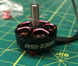 Emax RSII 2306 Motor Review (Very light for size)